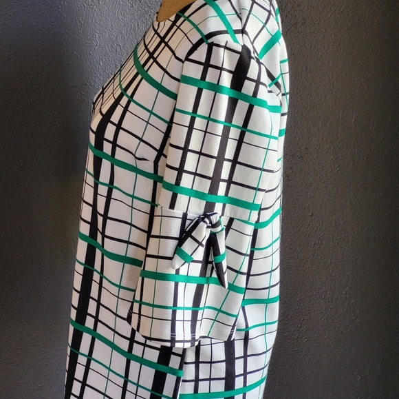 Jules & Leopold  S/P white, black, and green top - Picture 3 of 7